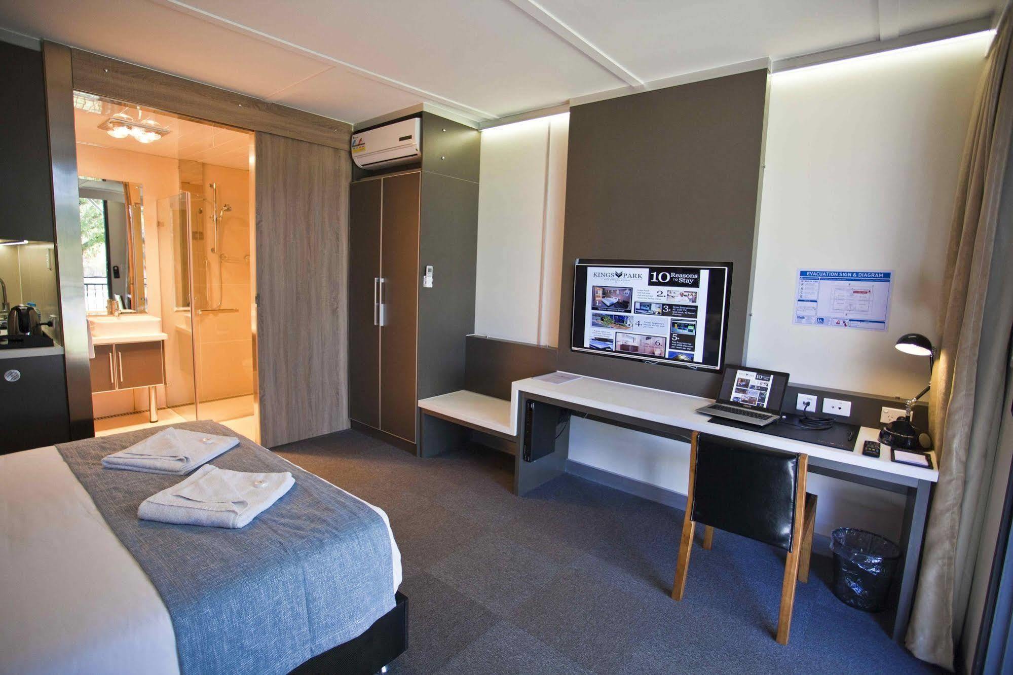 Kings Park - Accommodation Chinchilla Eksteriør billede
